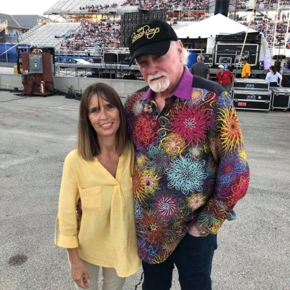 Meet your Posher, Dawn - Picture 1 of 1